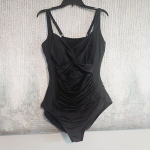 Curves By Miracle Brands One Piece Swimsuit Plus Sz-2x